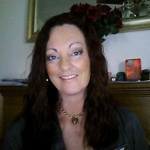 Meet your Posher, Elaine